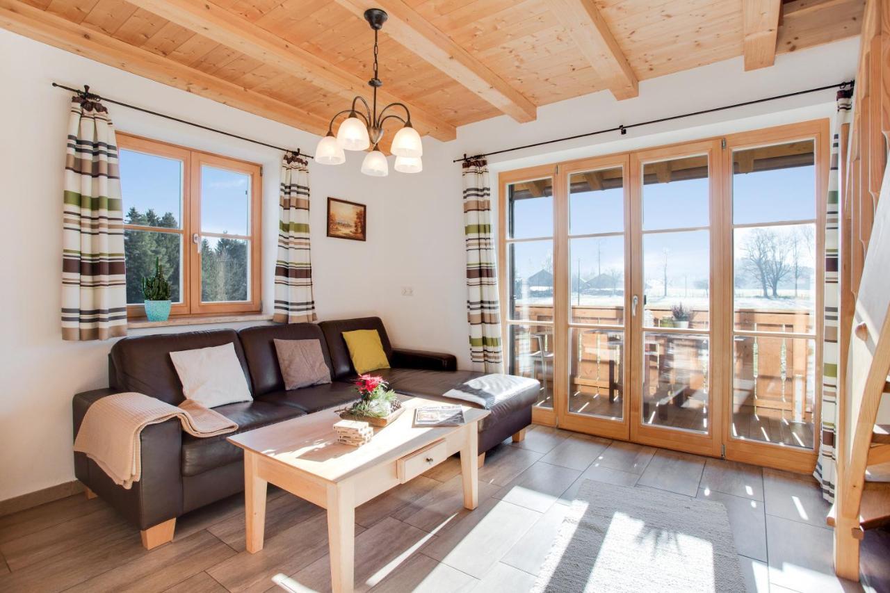 Seeblick Apartment *